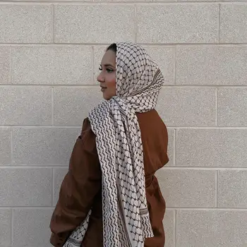 2024 Karšto Pardavimo Keffiyeh Spausdinti Musulmonų Ponios Hijab Keffiyeh Palestinoje Aukštos Kokybės Šalikas Hijab Musulmonų Moterų Skara 185*70cm Nuotrauka 2